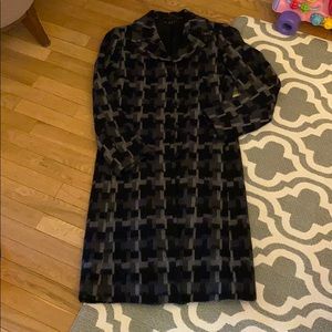 Sisley Wool Geometric Design Knee Length Coat